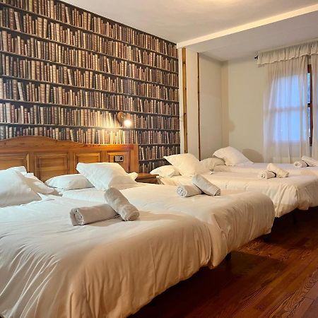 Hotel Eriste Luaran gambar