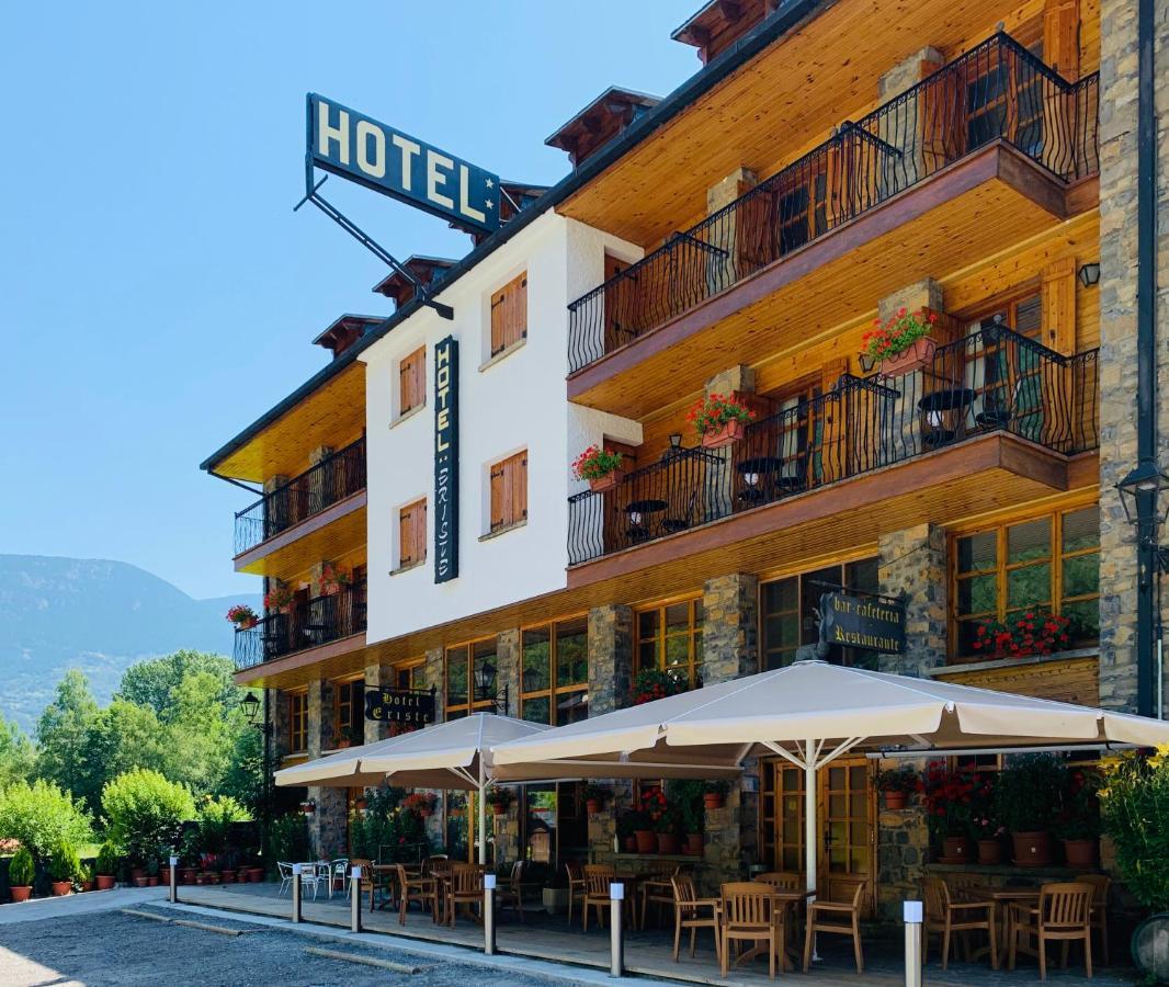 Hotel Eriste Luaran gambar