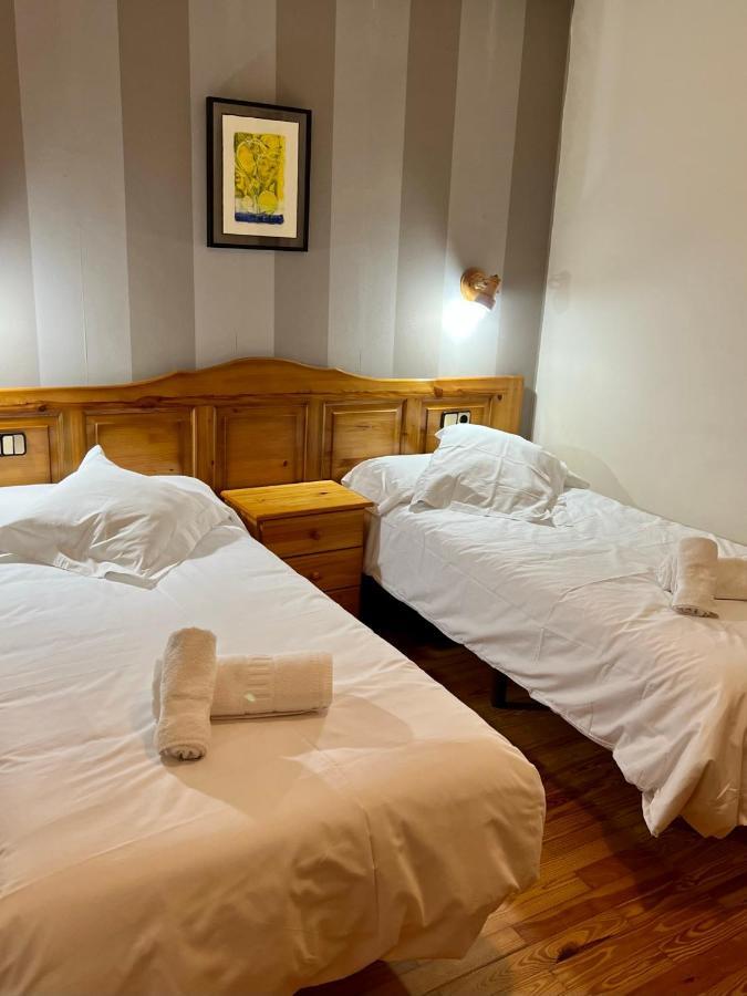 Hotel Eriste Luaran gambar
